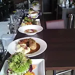 Lukas Restaurant Lounge Bar