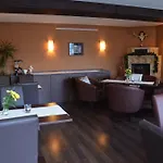 Lukas Restaurant Lounge Bar