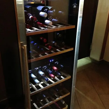 Lukas Restaurant Lounge Bar Hotel 3*