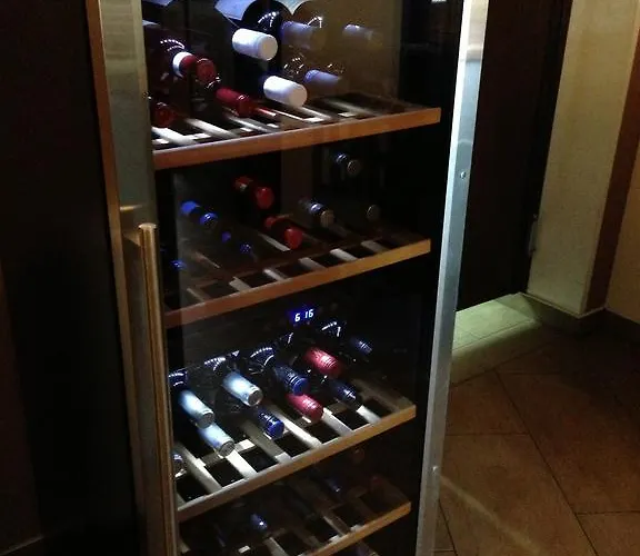 Lukas Restaurant Lounge Bar Hotel 3*