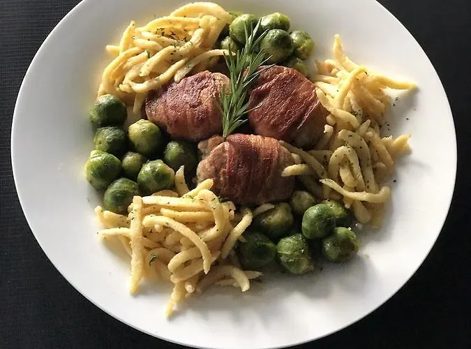 Hotel Lukas Restaurant Lounge Bar 3*