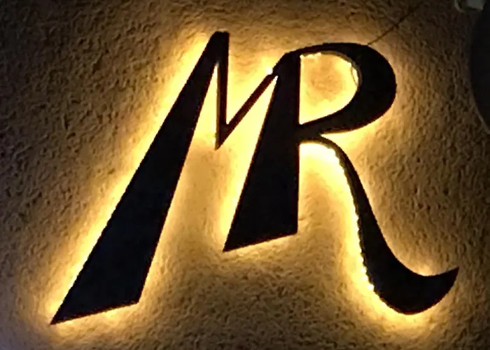 Lukas Restaurant Lounge Bar